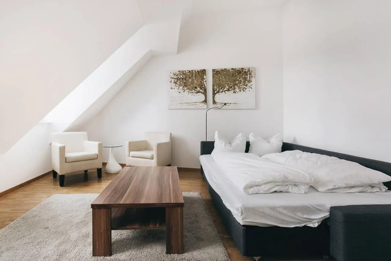 Dill Apartment Frauenkirchenblick Dresden Germany