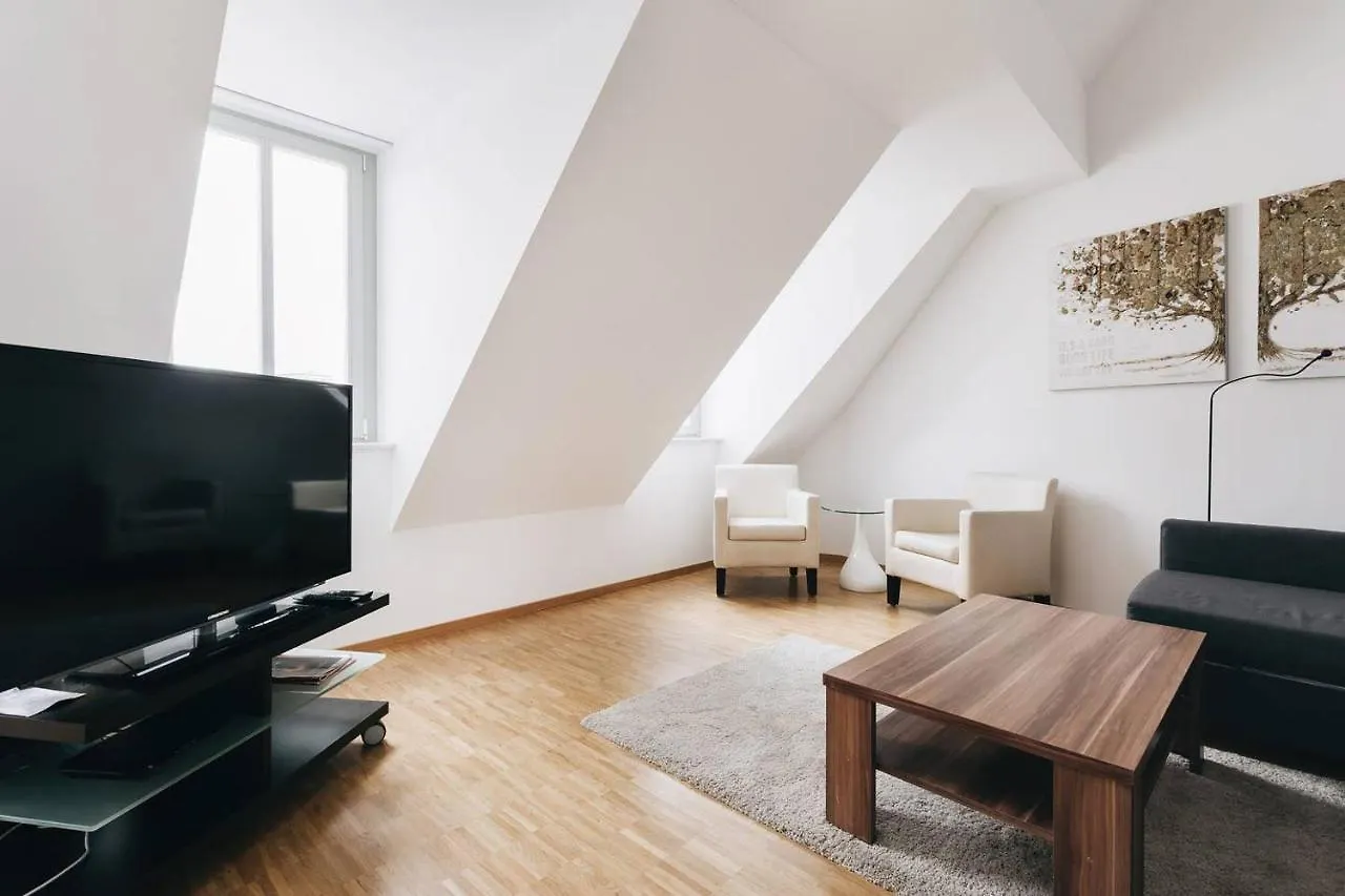 Dill Apartment Frauenkirchenblick Дрезден