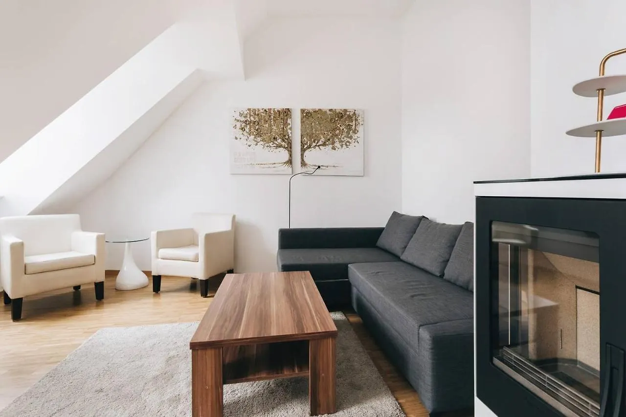 Dill Apartment Frauenkirchenblick Дрезден 0*,  Германия