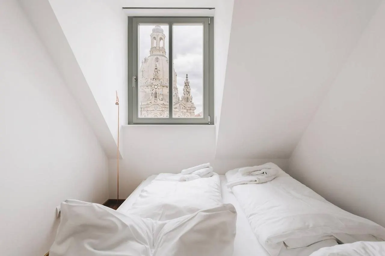 Dill Apartment Frauenkirchenblick Дрезден